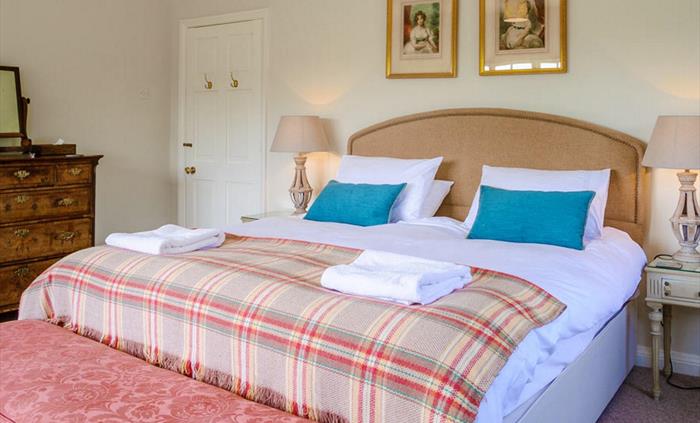 Glanusk Lodge, The Tower, Garden Cottage